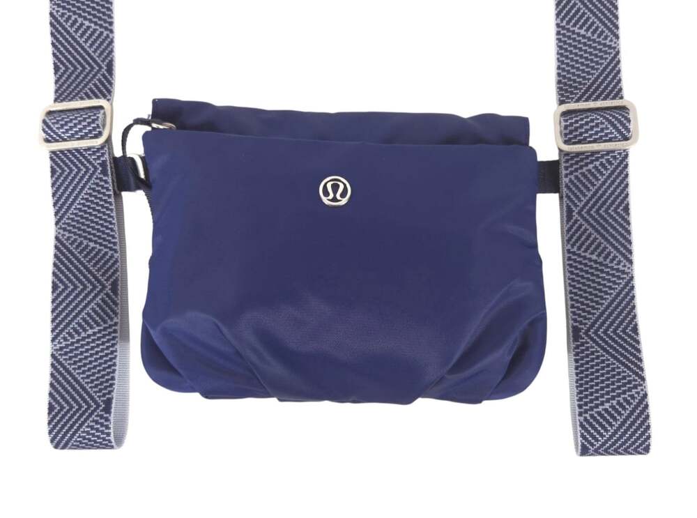Lululemon All Night Festival Crossbody Bag Womens Navy Chevron